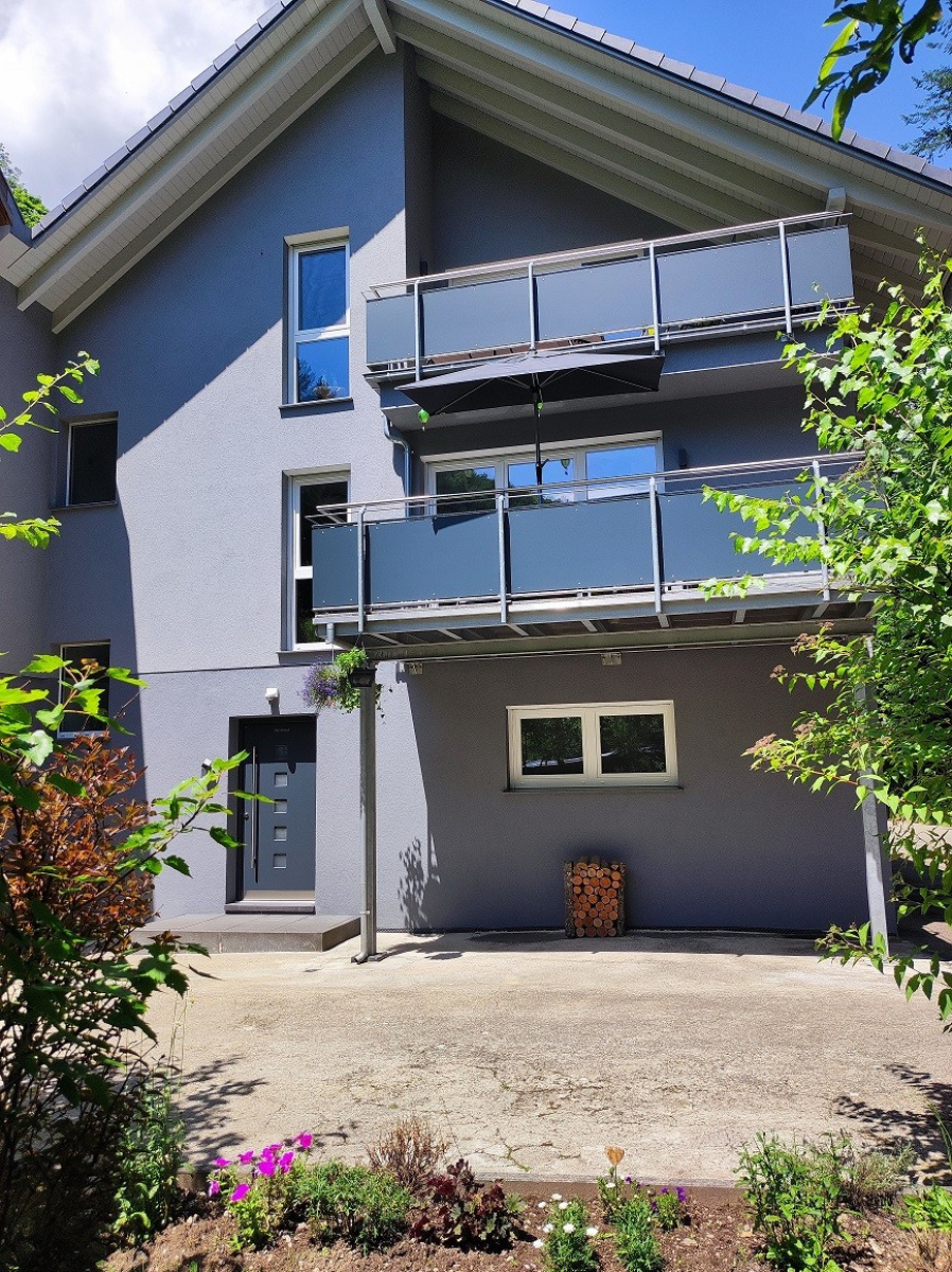 Exclusives Mehrfamilienhaus mit 37.363 qm Grund